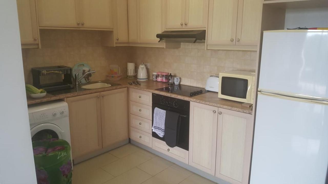 Oasis Apartment Polis